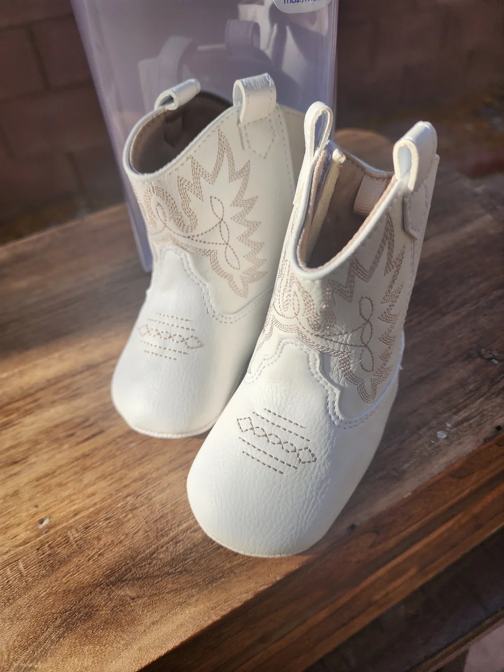 Baby Deer Baby White Leather Western Cowboy Boots Size 3 to 9 months